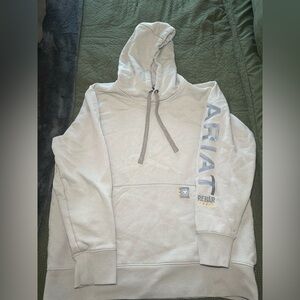 Women’s Ariat pullover